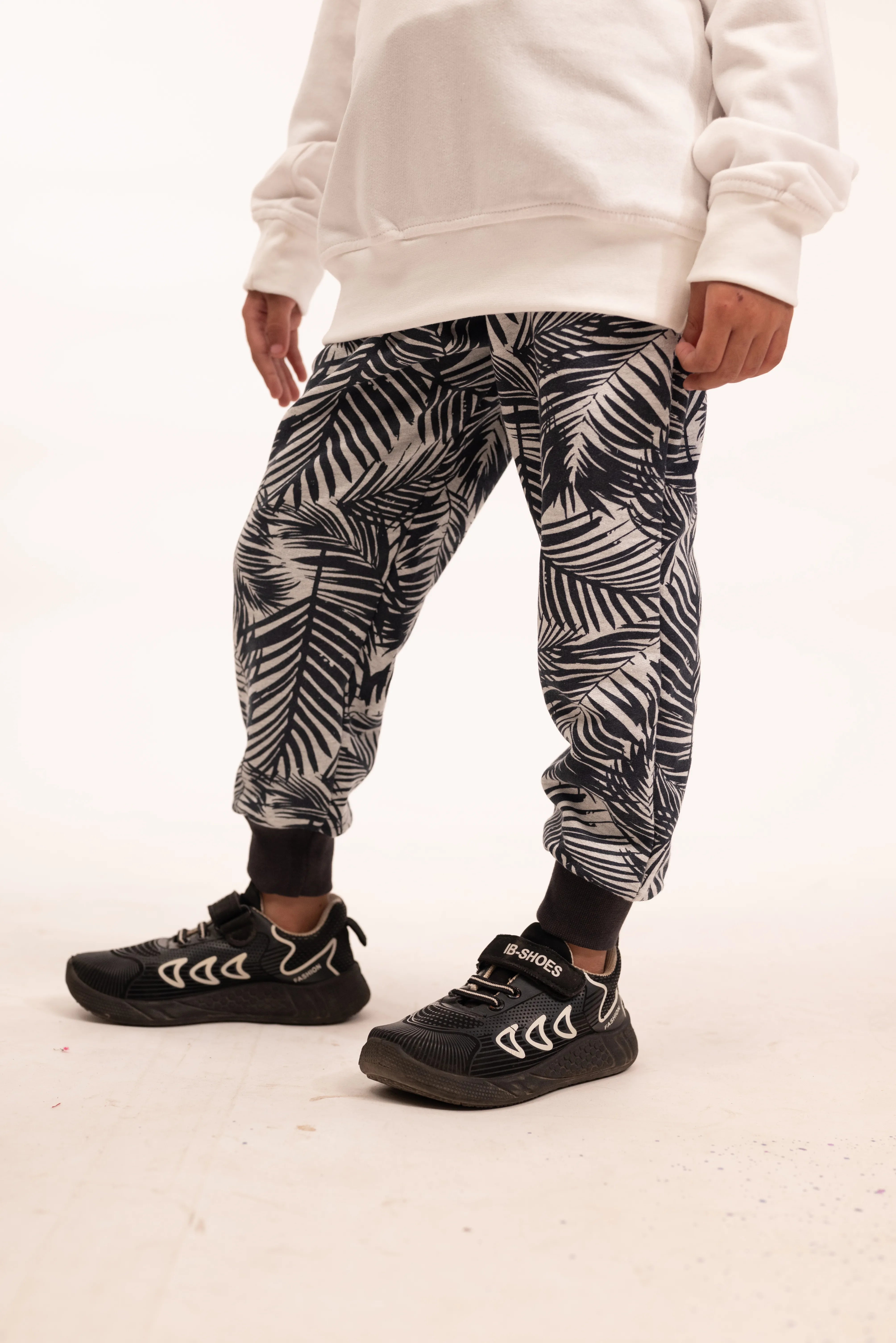 Kids Leaf Print Fleece Set