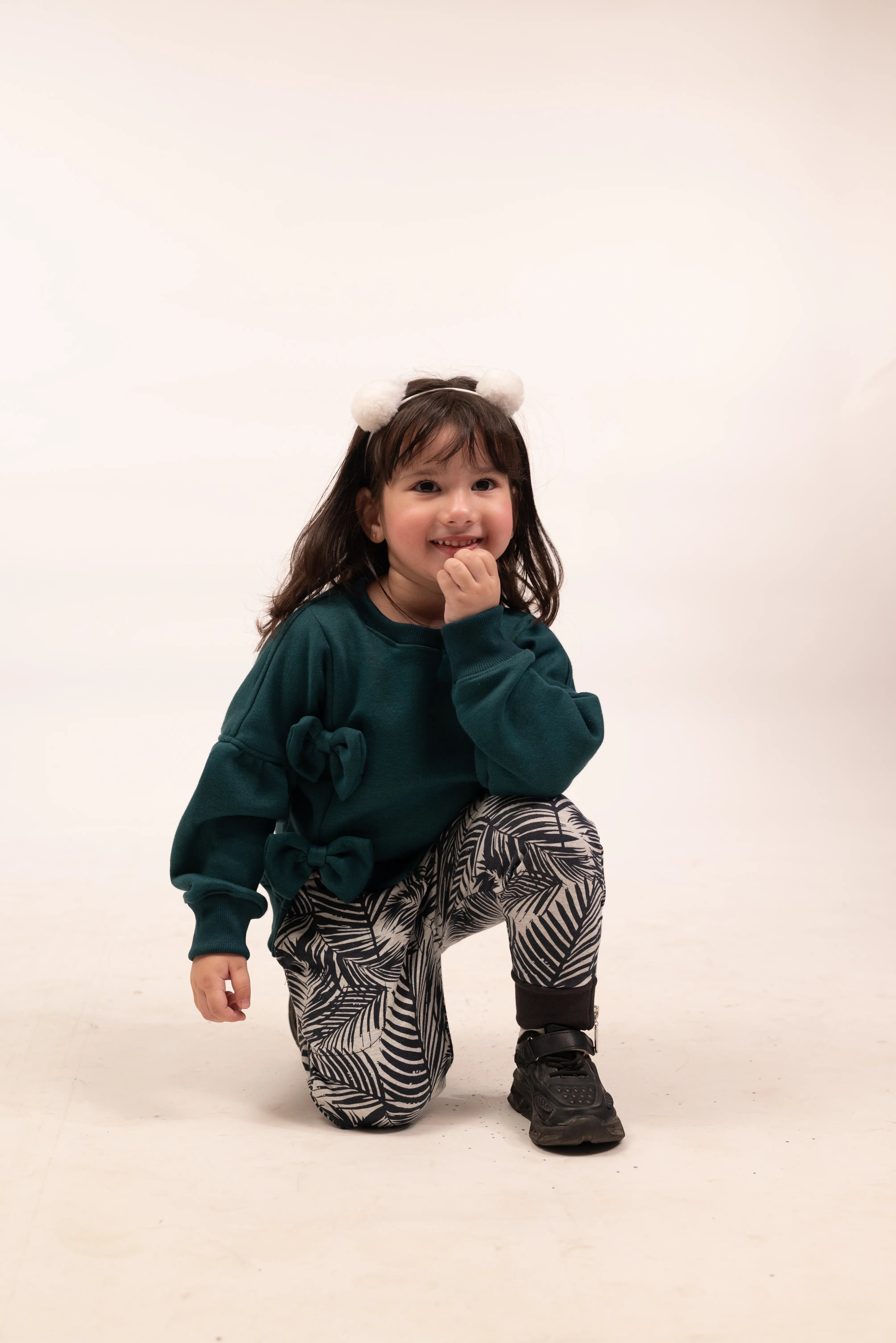 Girls Bow Sweatshirt & Leaf Print Jogger Set