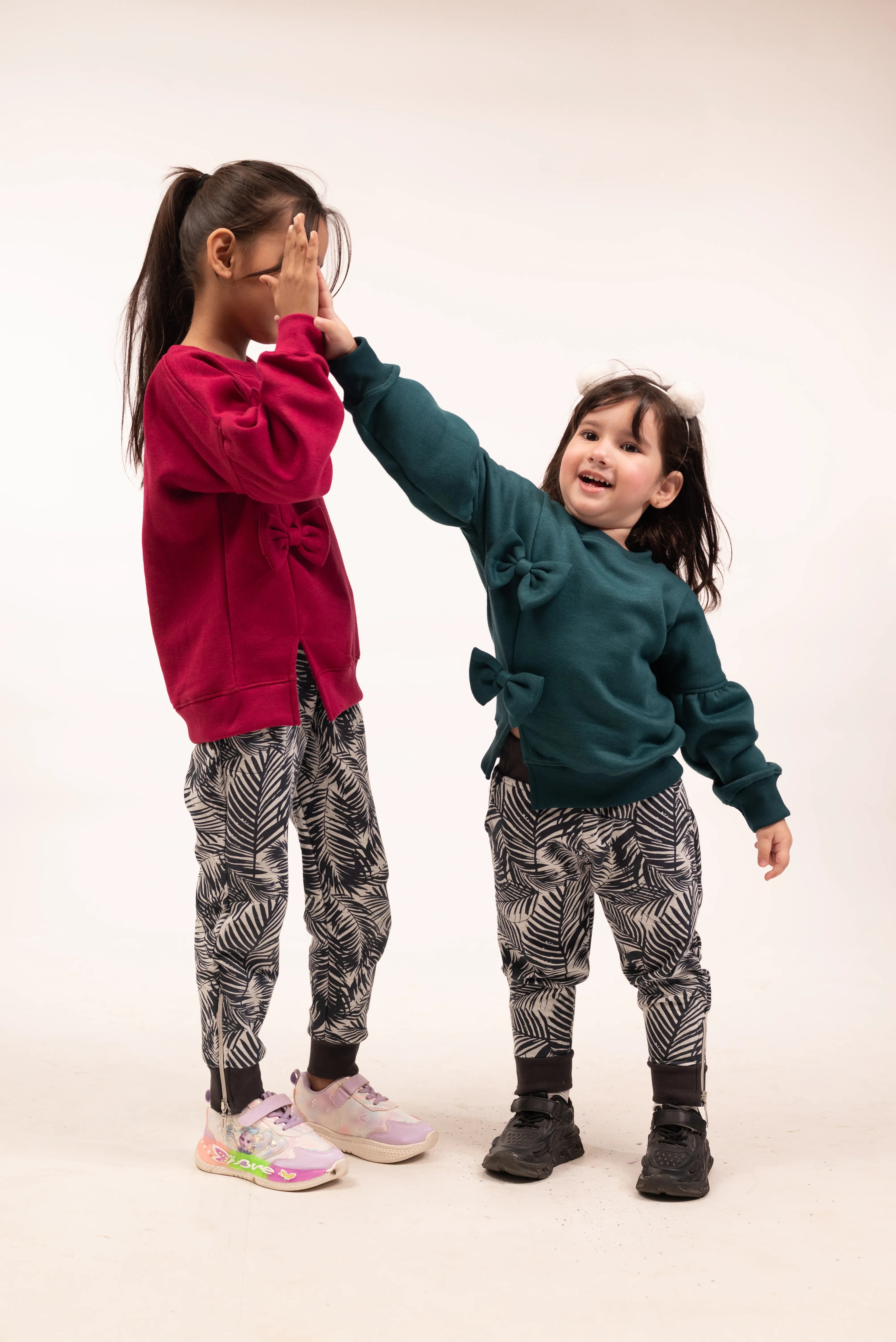 Girls Bow Sweatshirt & Leaf Print Jogger Set