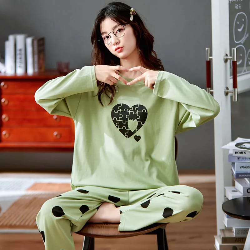 Green Heart Puzzle Ladies Nightsuit